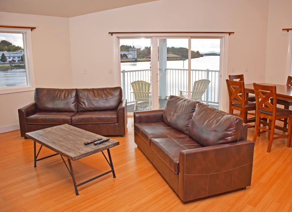 Longliner Lodge And Suites Sitka Bagian luar foto