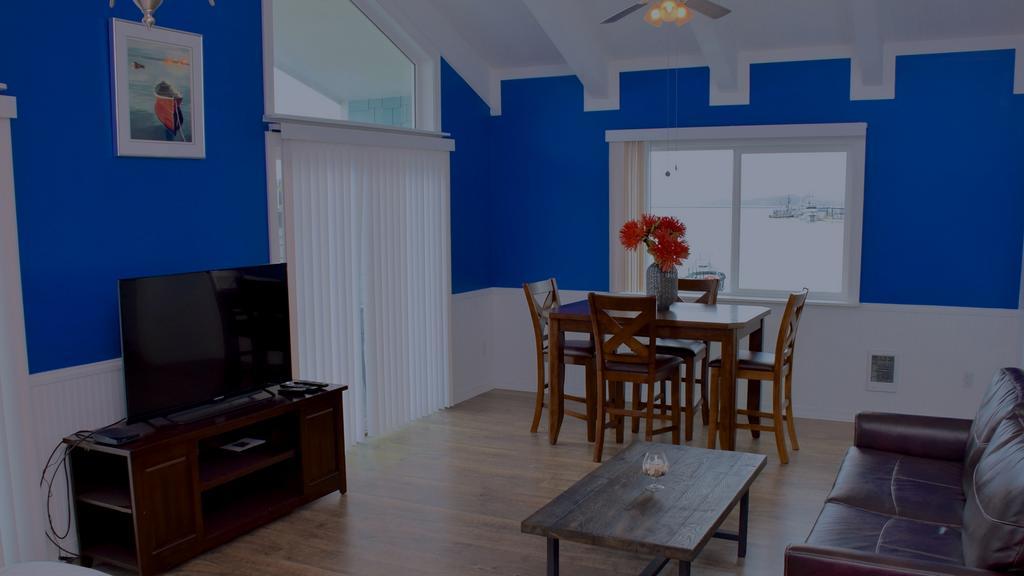 Longliner Lodge And Suites Sitka Bagian luar foto