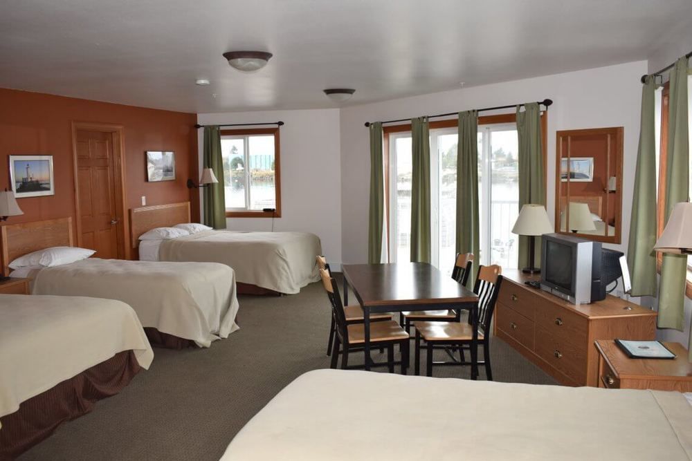 Longliner Lodge And Suites Sitka Bagian luar foto